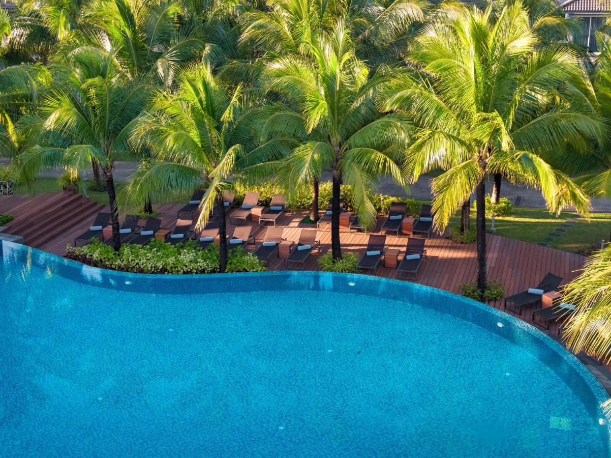 Best Western Premier Sonasea Villas Дуонг-Донг Экстерьер фото